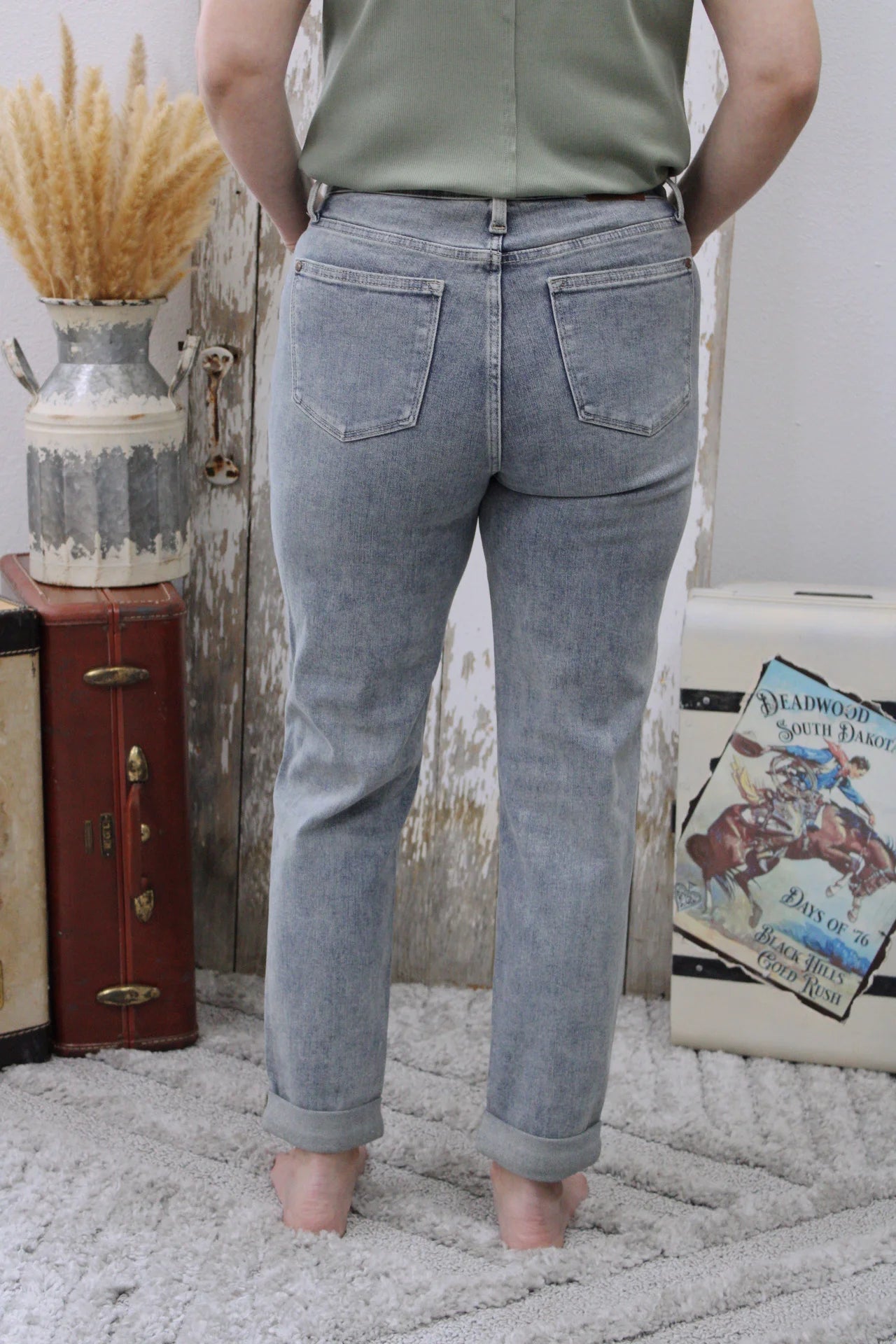 Judy Blue HW Vintage Wash Double Roll Cuff BF Jean JB88927