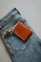 Thread Leather Zip Wallet (Scout Peach)