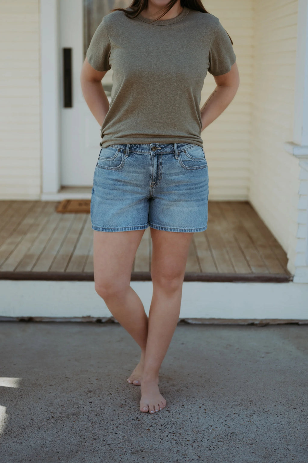Hidden Sammie Midrise Barrel Short