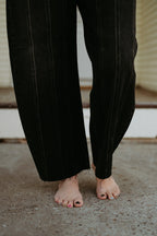 Hidden Sammie High Rise Vintage Black Barrel Jean