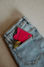 Thread Vertical Wallet (Magenta)
