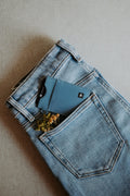 Thread Vertical Wallet (Surf Blue)