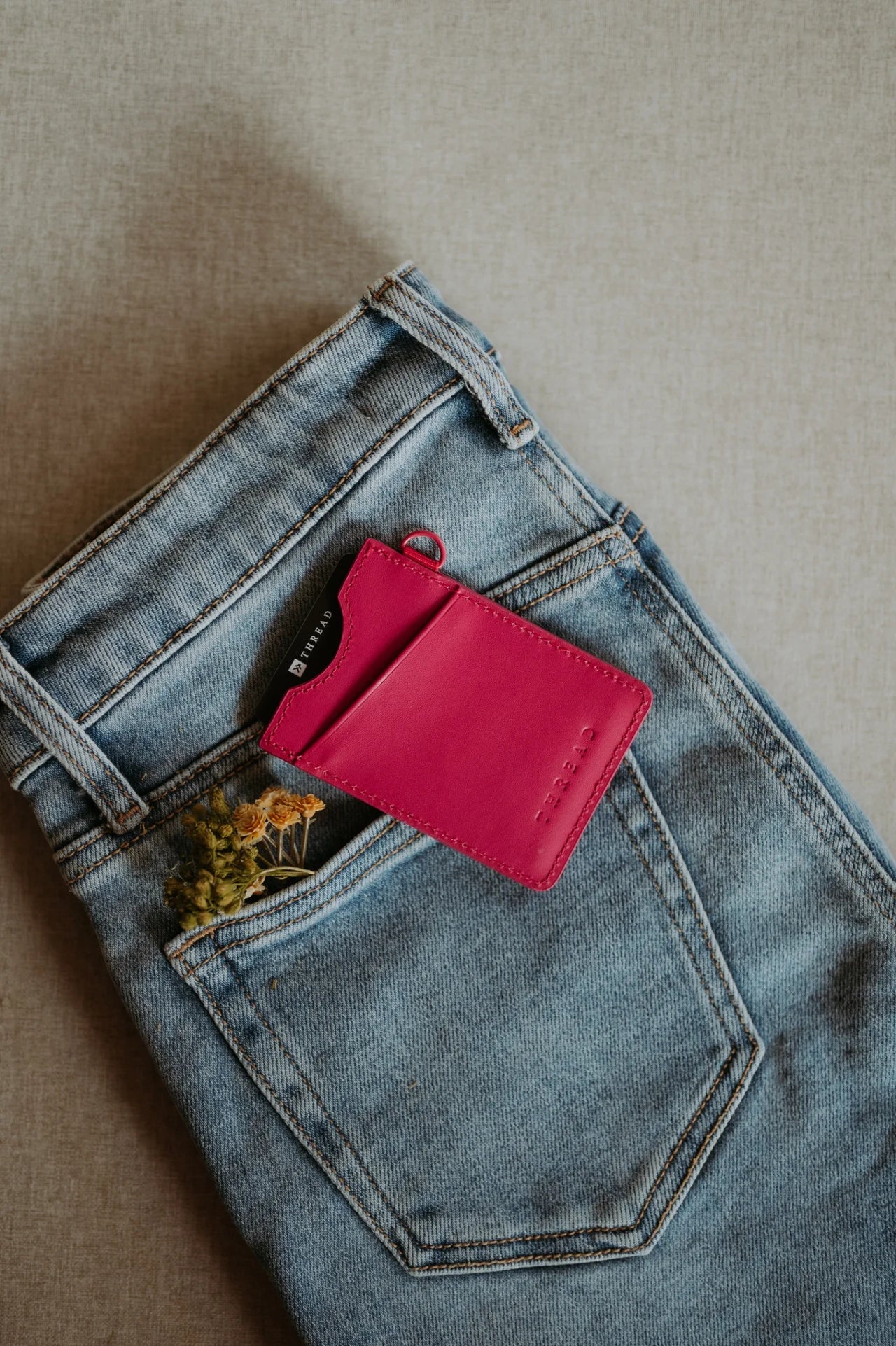 Thread Vertical Wallet (Magenta)