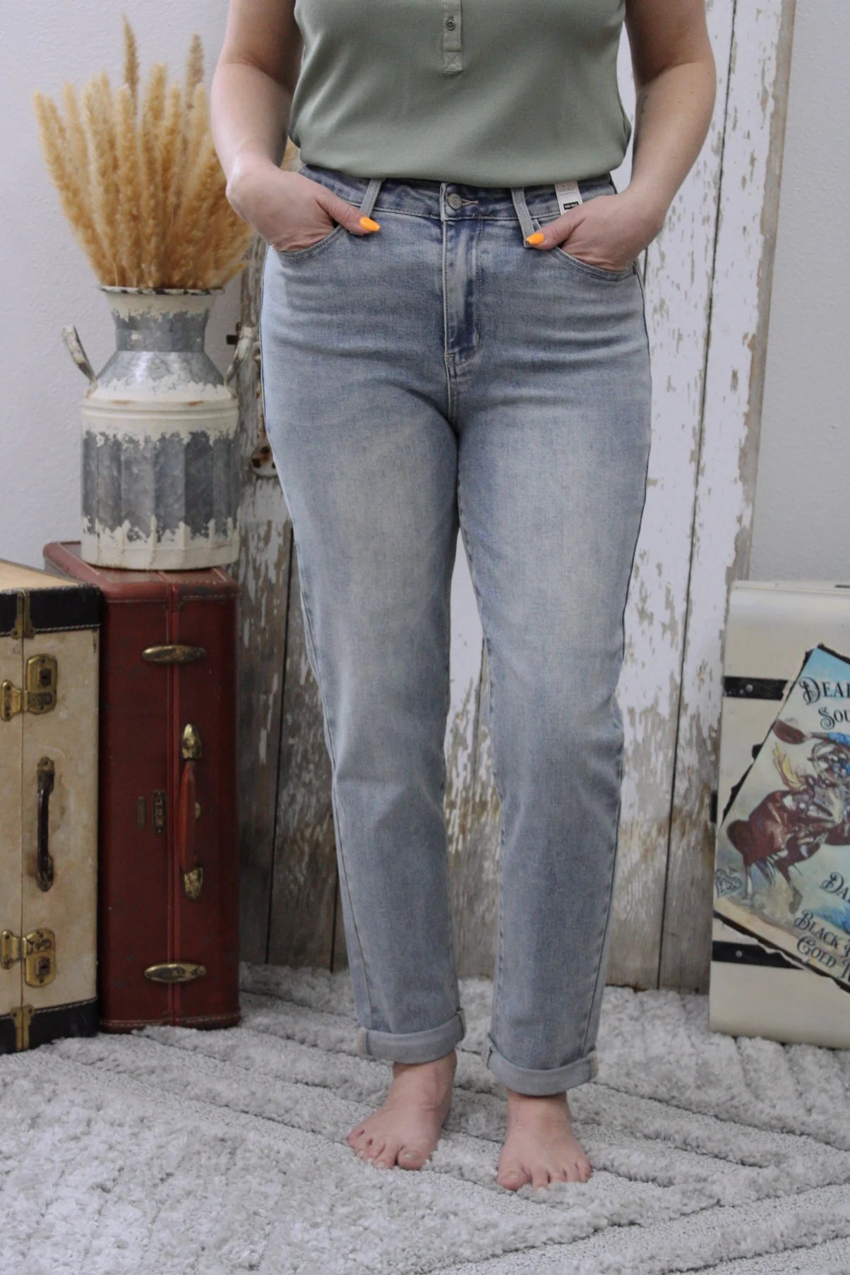 Judy Blue HW Vintage Wash Double Roll Cuff BF Jean JB88927