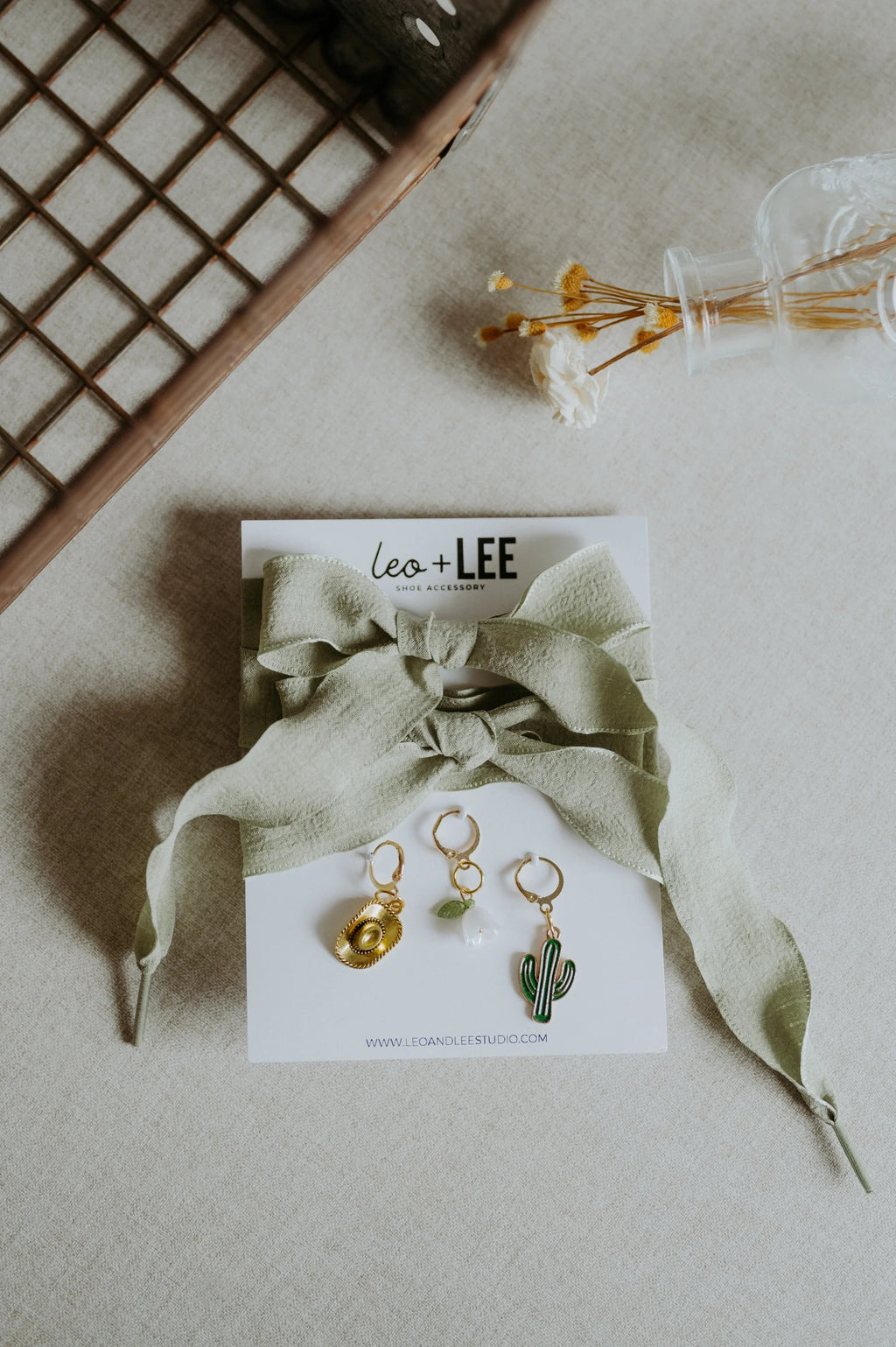 Leo & Lee Shoe Charm And Lace Set (Sage Green Laces, Cowboy Hat, Cactus, Flower)