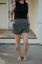 UGG Frynn Short