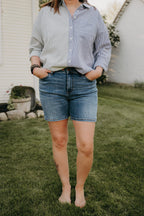Judy Blue 2 Button Mid Length Dad Shorts JB15299