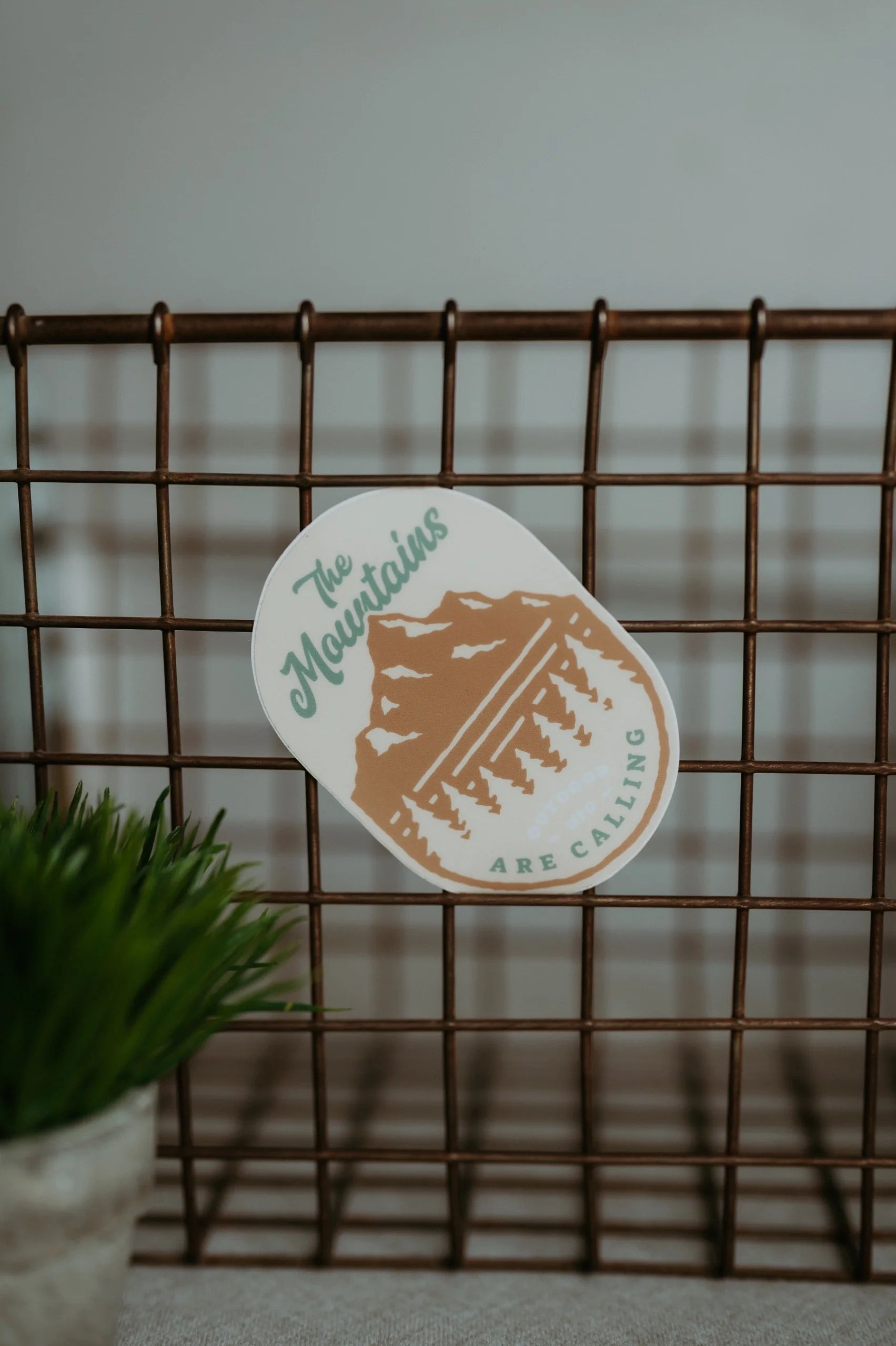 Sticker- The Mountains Are Calling/Outdoor