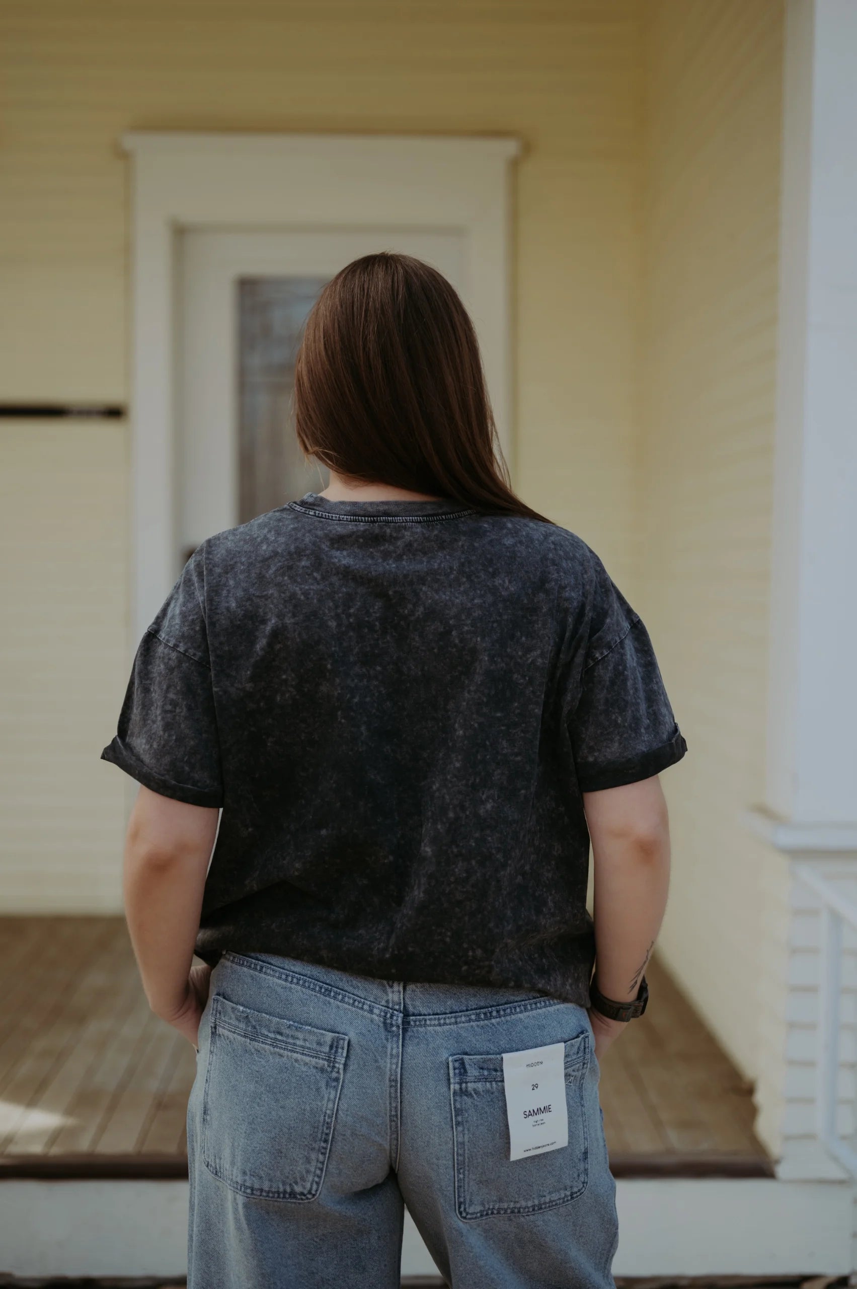 Zutter Mineral Washed Cuffed Sleeve