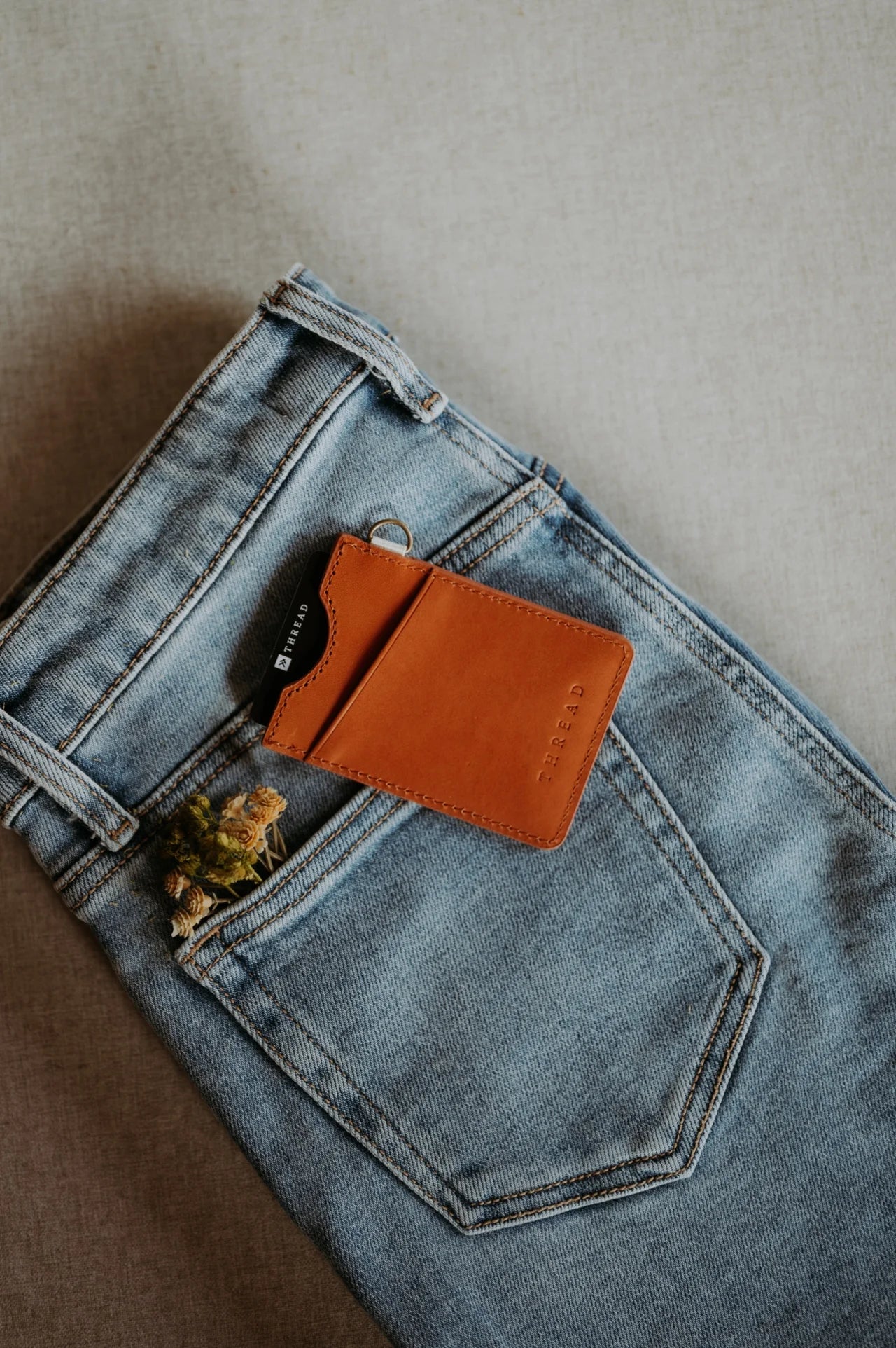 Thread Vertical Wallet (Emmeline Red/Pink)