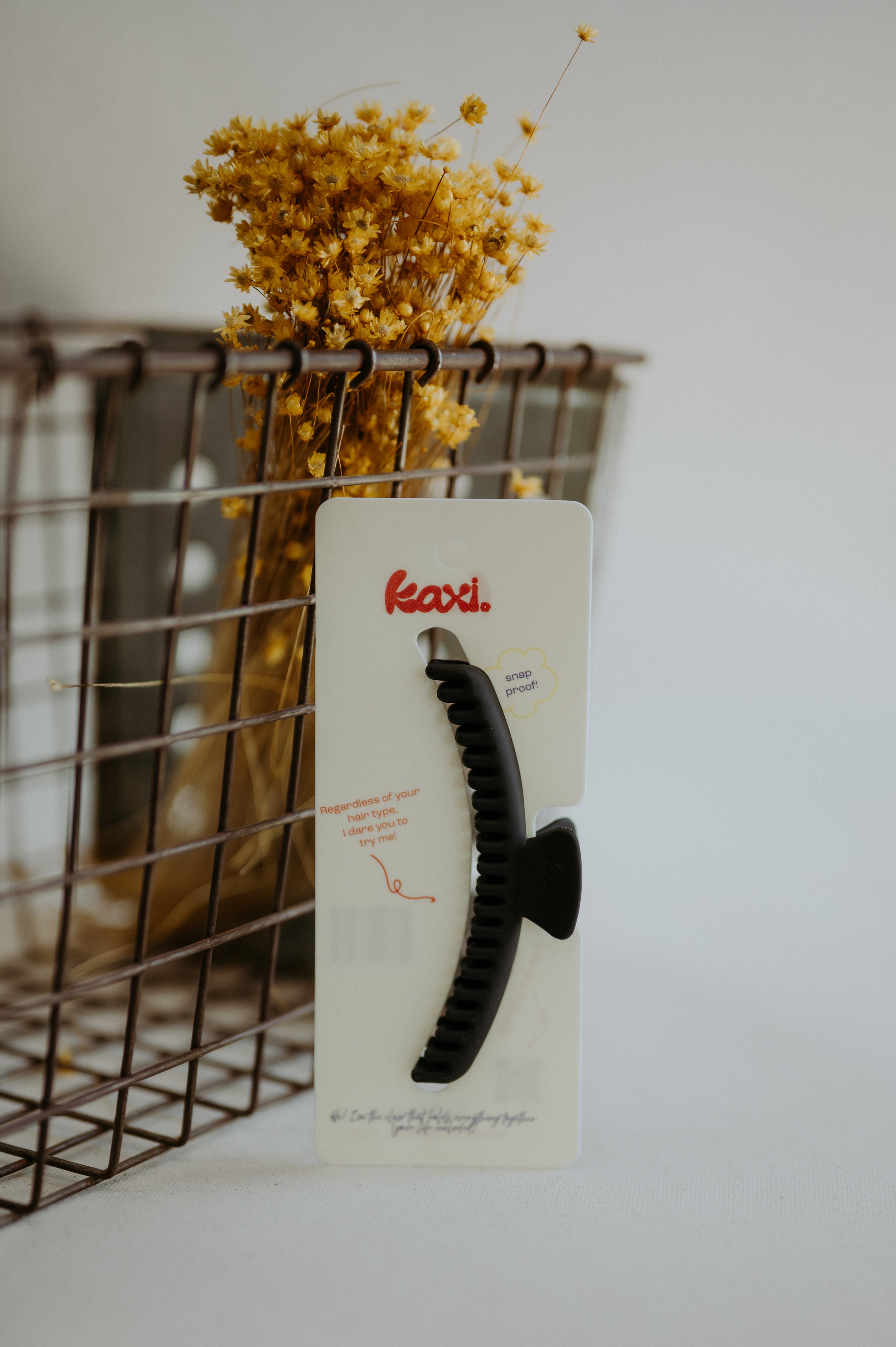 Midi Hold Everything Claw Clip Matte Black